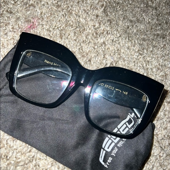 Accessories - Black personality glasses